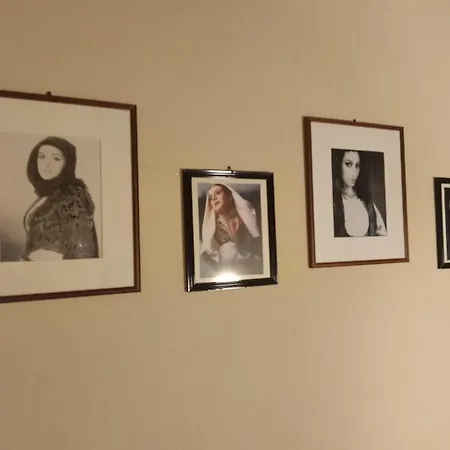 Semesterbostad Casa Su Niu